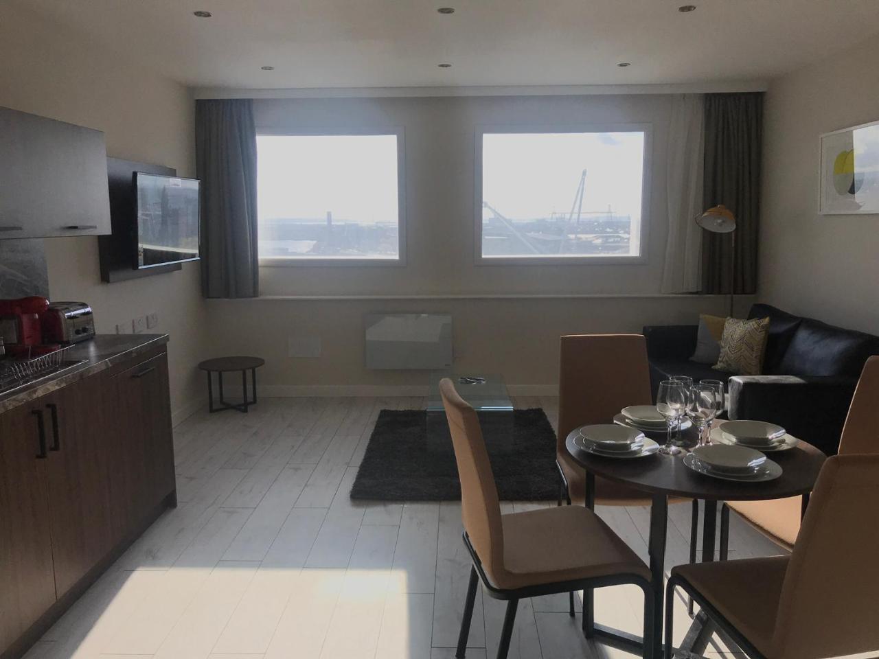 Quay Apartments Clarence House Newport  Esterno foto