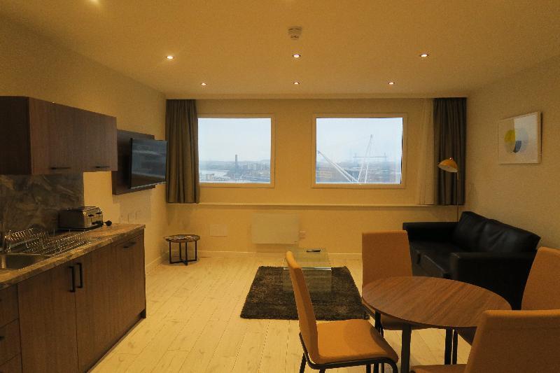 Quay Apartments Clarence House Newport  Esterno foto